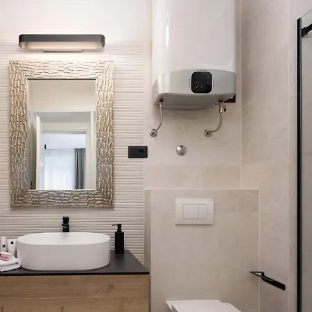 Grand Pearl Luxury Retreat * 스플리트