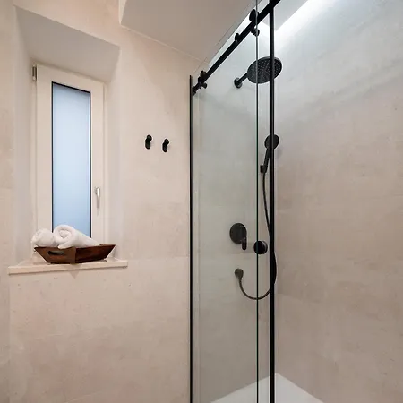 Grand Pearl Luxury Retreat 스플리트