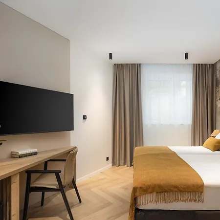 Grand Pearl Luxury Retreat Lägenhet Split