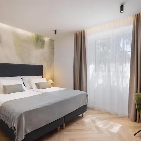 Grand Pearl Luxury Retreat Lägenhet